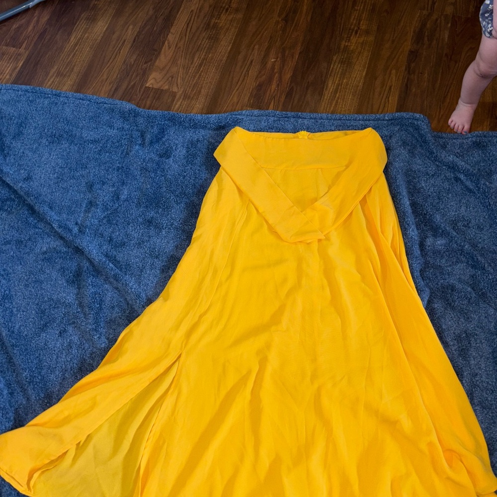Vibrant Yellow Maxi skirt